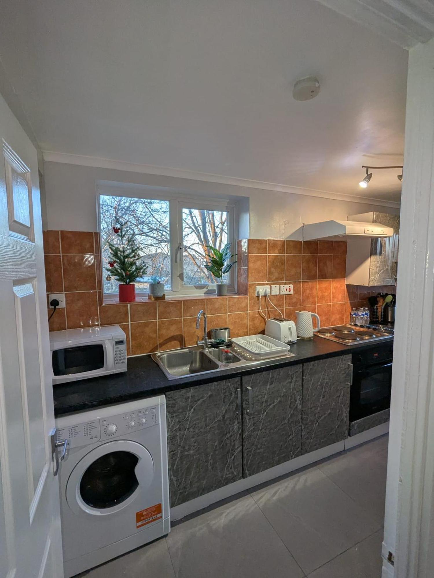 A&A Apartment Basildon Nevendon Εξωτερικό φωτογραφία